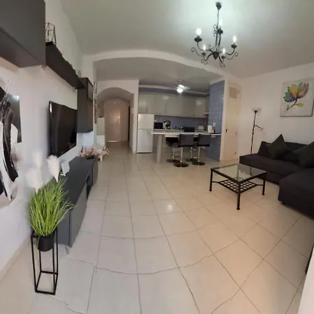 Brisas Del Mar - Sunset Garden Apartment *