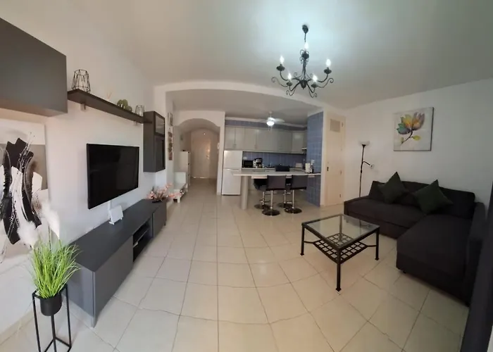 Brisas Del Mar - Sunset Garden 아파트 *