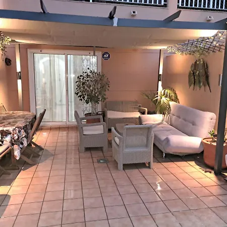 Brisas Del Mar - Sunset Garden 아파트 *